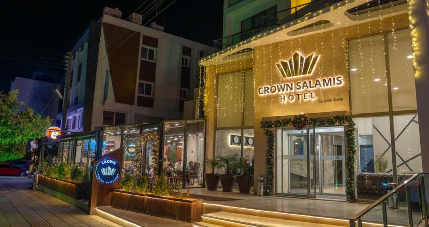 Crown Salamis Hotel