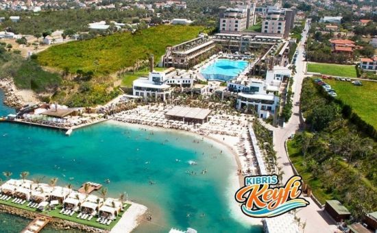 Cratos Premium Hotel & Casino & Spa