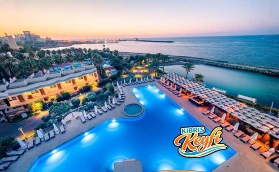 Vuni Palace Hotel & Casino