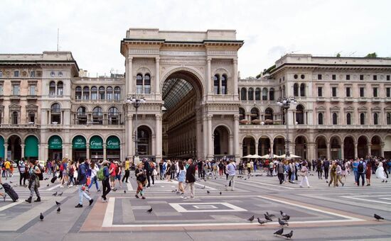 Akdeniz Triosu Turu (BCN-BGY) I Pegasus HY ile I 7 Gece 8 Gün