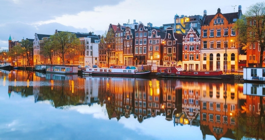 Amsterdam Turu • THY ile • 3 Gece 4 Gün (2025)