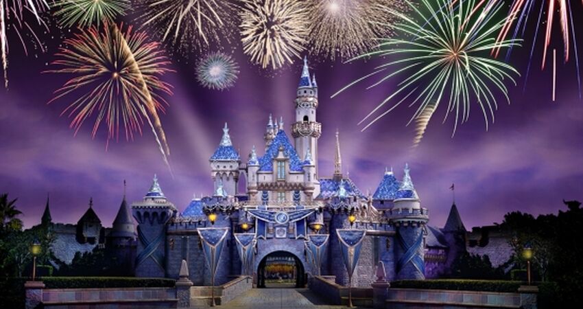 Paris & Disneyland Turu • Pegasus HY ile • 4 Gece 5 Gün (2025)