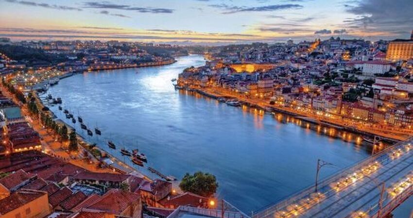 Porto & Lizbon Turu I THY ile I 5 Gece 6 Gün