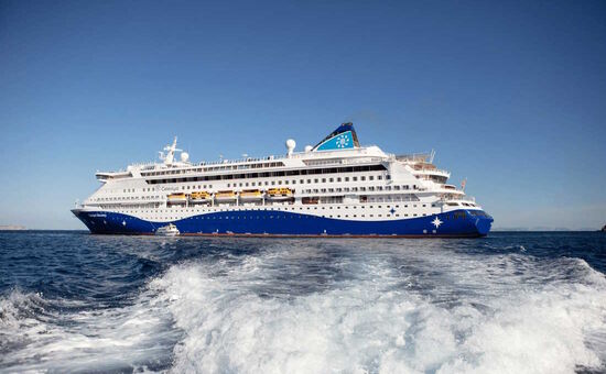 Kuşadası Hareketli | Celestyal Discovery Yunan Adaları & Atina | 4 Gece 5 Gün