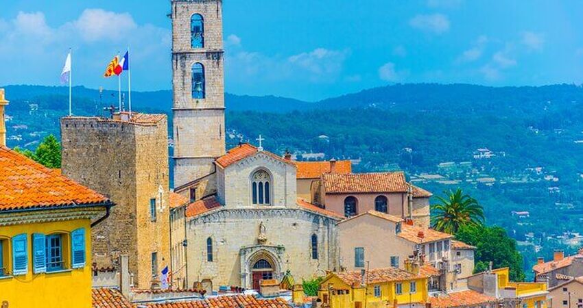 Milano & Nice & Marsilya Turu (BGY-MRS) I Pegasus HY ile I 5 Gece 6 Gün I 2026 Kış Dönemi