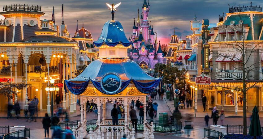 Paris & Disneyland Turu ( ORY-ORY ) I Pegasus HY ile I 4 Gece 5 Gün I 2026 Yaz Dönemi