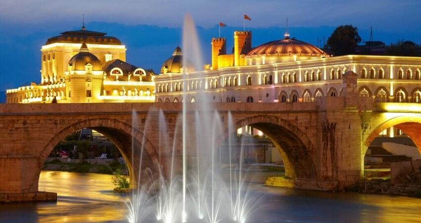 Makedonya - Kosova Turu 3 Gece 4 Gün - Sabiha Gökçen den Ajet ile SKP-SKP