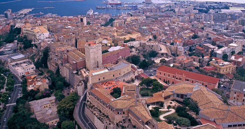 Yılbaşı Özel I Cagliari Turu I Freebird HY ile I 4 Gece 5 Gün