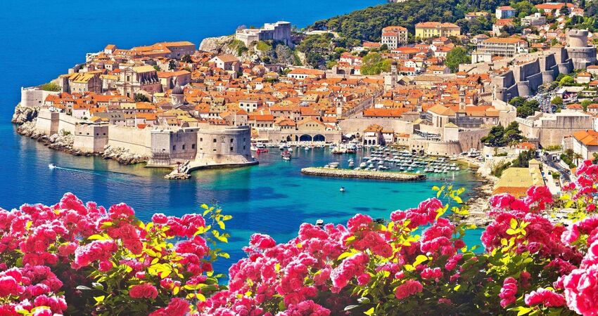 İstanbul Hareketli I Otobüslü I Büyük Balkan Turu I 8 Günde 9 Ülke I Tüm Ekstra Turlar Dahil I Aksam Yemekleri Dahil