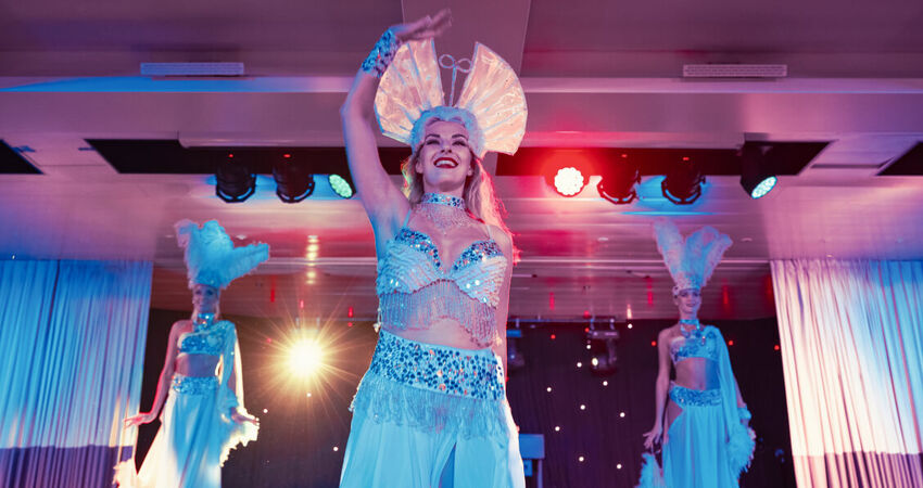 Kurban Bayramı |Çeşme Hareketli | Selectum Blu Cruise ile Yunan Adaları Turu | Kapı Vizeli | 4 Gece - 5 Gün