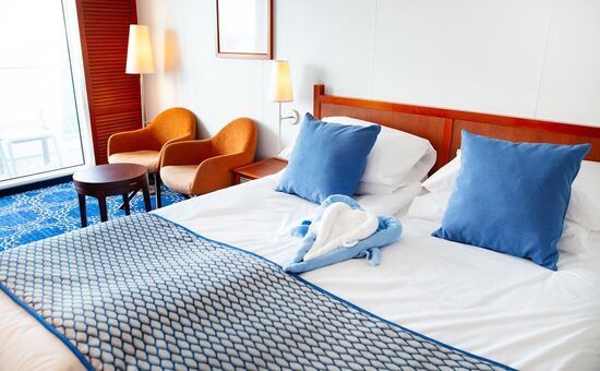 Kuşadası Hareketli | Celestyal Discovery Yunan Adaları & Atina | 3 Gece 4 Gün