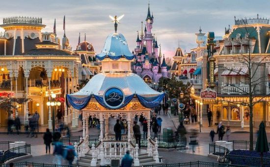 Class Paris & Disneyland Turu | Ekstra Turlar Dahil | Pegasus HY ile | 3 Gece 4 Gün (ORY-ORY)