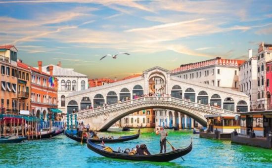 Yılbaşı Özel Royal Venedik &  Floransa &  Roma Turu  |  Ekstra Turlar Dahil  |  5 Gece - 6 Gün  |  THY ile