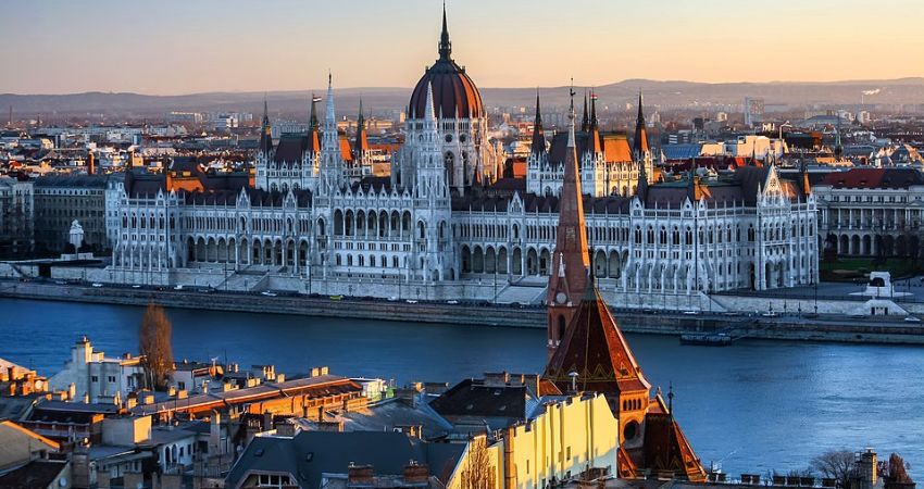 Royal Orta Avrupa &  Almanya Turu  |  İzmir Çıkışlı  |  Ekstra Turlar Dahil  |  6 Gece 7 Gün  |  SunExpress ile