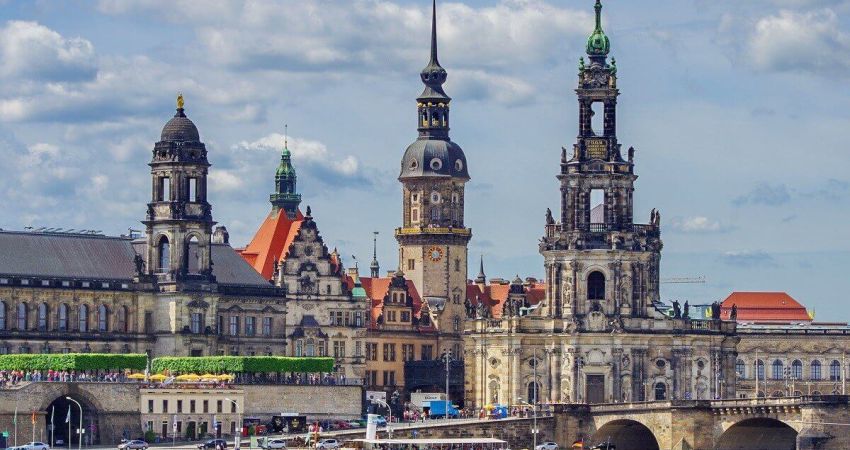 Royal Orta Avrupa ve Hallstatt Turu  |  İzmir Çıkış  |  7 Gece - 8 Gün  |  SunExpress ile