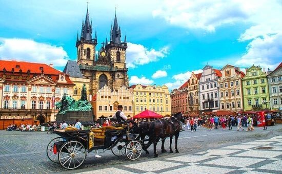 Orta Avrupa &  Hallstatt &  Berlin Turu |  Ankara Çıkış | 6 Gece - 7 Gün | Ajet HY ile