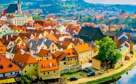 Litvanya &  Polonya &  Çekya &  Avusturya &  Slovakya &  Macaristan Turu  |  7 Gece - 8 Gün  |  THY ile (VNO-BUD)