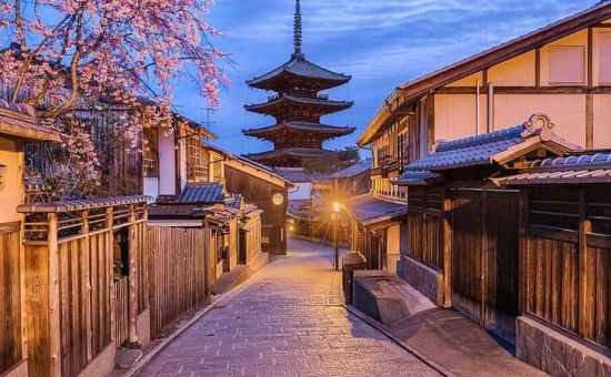 Maxi Japonya Turu  |  Ekstra Turlar Dahil  |  7 Gece  |  THY ile