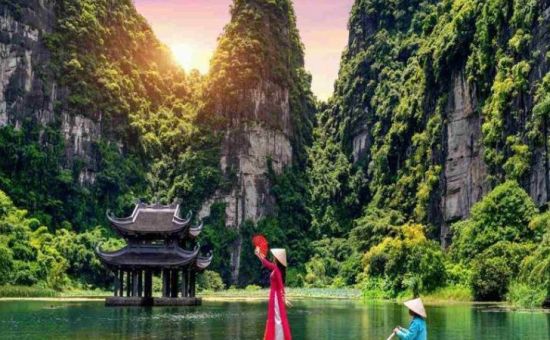 Bella Vietnam & Laos & Kamboçya Turu | Ekstra Turlar Dahil | 1 Gece Gemi - 8 Gece Otel | THY ile (HAN-SGN)