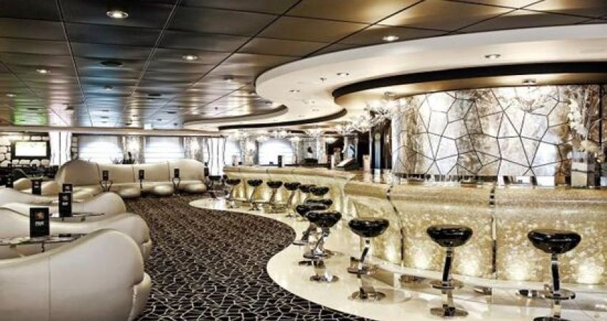 MSC Divina ile  |  İtalya &  Yunan Adaları Turu  |  Kuşadası Hareketli  | 7 Gece - 8 Gün