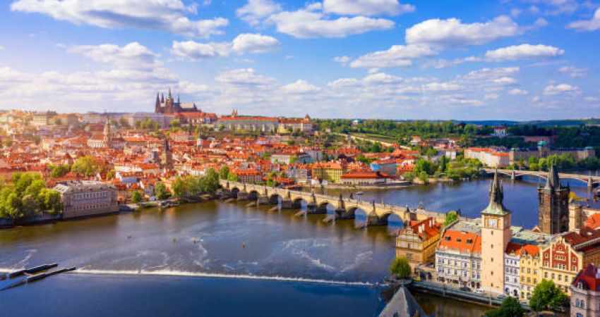 Bayram Özel İzmir Çıkışlı  |  Büyük Orta Avrupa Turu  |  7 Gece - 8 Gün  |  SunExpress ile