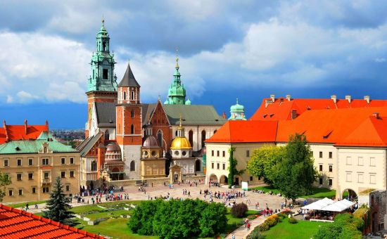 Litvanya &  Polonya &  Çekya &  Avusturya &  Slovakya &  Macaristan Turu  |  7 Gece - 8 Gün  |  THY ile (VNO-BUD)