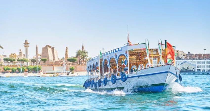 Flex Nil Nehrinden Piramitlere Mısır Turu  |  5 Gece Gemi - 2 Gece Otel  |  Pegasus ile (HRG-SPX)