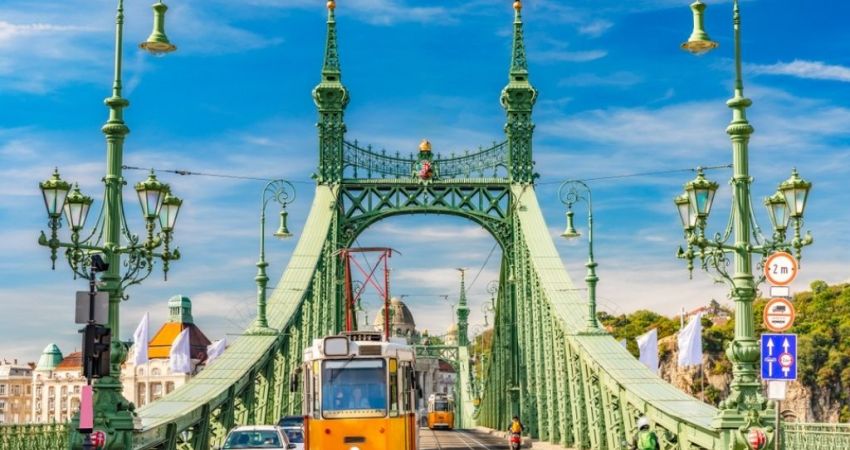 Büyük Orta Avrupa &  Berlin Turu  |  7 Gece - 8 Gün  |  THY ile  (BUD-BER)