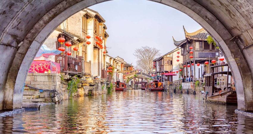 Maxi Çin Turu  |  Ekstra Turlar Dahil  |  3  Gece Gemi - 7 Gece Otel Konaklama  |  THY ile (PVG-PEK)