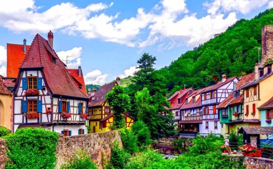 Royal Alp Dağları Zirvesi &  Alsace &  Colmar Turu  |  İzmir Çıkışlı  |  Ekstra Turlar Dahil  |  5 Gece - 6 Gün  |  SunExpress ile