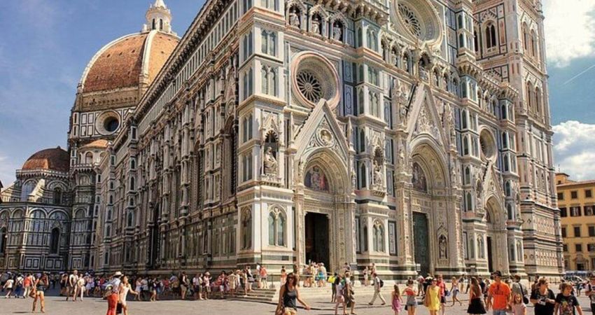 Büyük İtalya Ekspres Turu  |  THY ile  |  5 Gece  |  (FCO-VCE)  |  Kurban Bayramı Dönem 2026