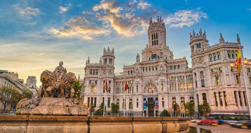 Ekspress İspanya Turu  |  4 Gece 5 Gün  |  THY ile  |  (BCN-MAD)