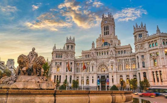 Madrid - Endülüs Turu  |  6 Gece 7 Gün  |  THY ile  |  (VLC-MAD)