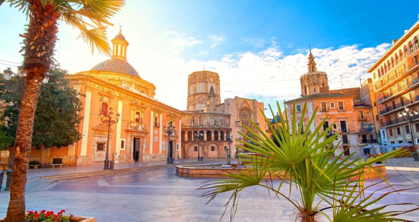 Bayram Özel Royal Büyük İspanya & Endülüs Turu  |  Ekstra Turlar Dahil  | 7 Gece 8 Gün  |  THY ile