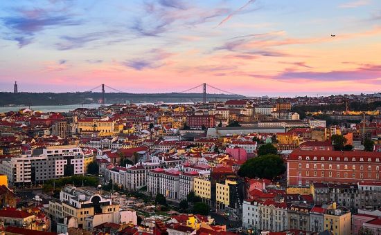 Kış Dönemi  |  Deluxe Büyük İspanya & Endülüs & Portekiz Turu  |  7 Gece 8 Gün  |  (SVQ-MAD)