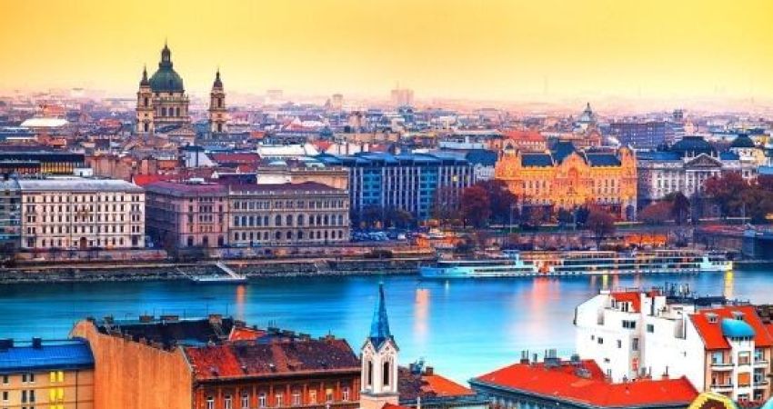 Full Express Orta Avrupa Turu  |  Ekstra Turlar ve İptal Sigortası Dahil  |   5 Gece 6 Gün  | PGS HY ile (PRG-BUD)